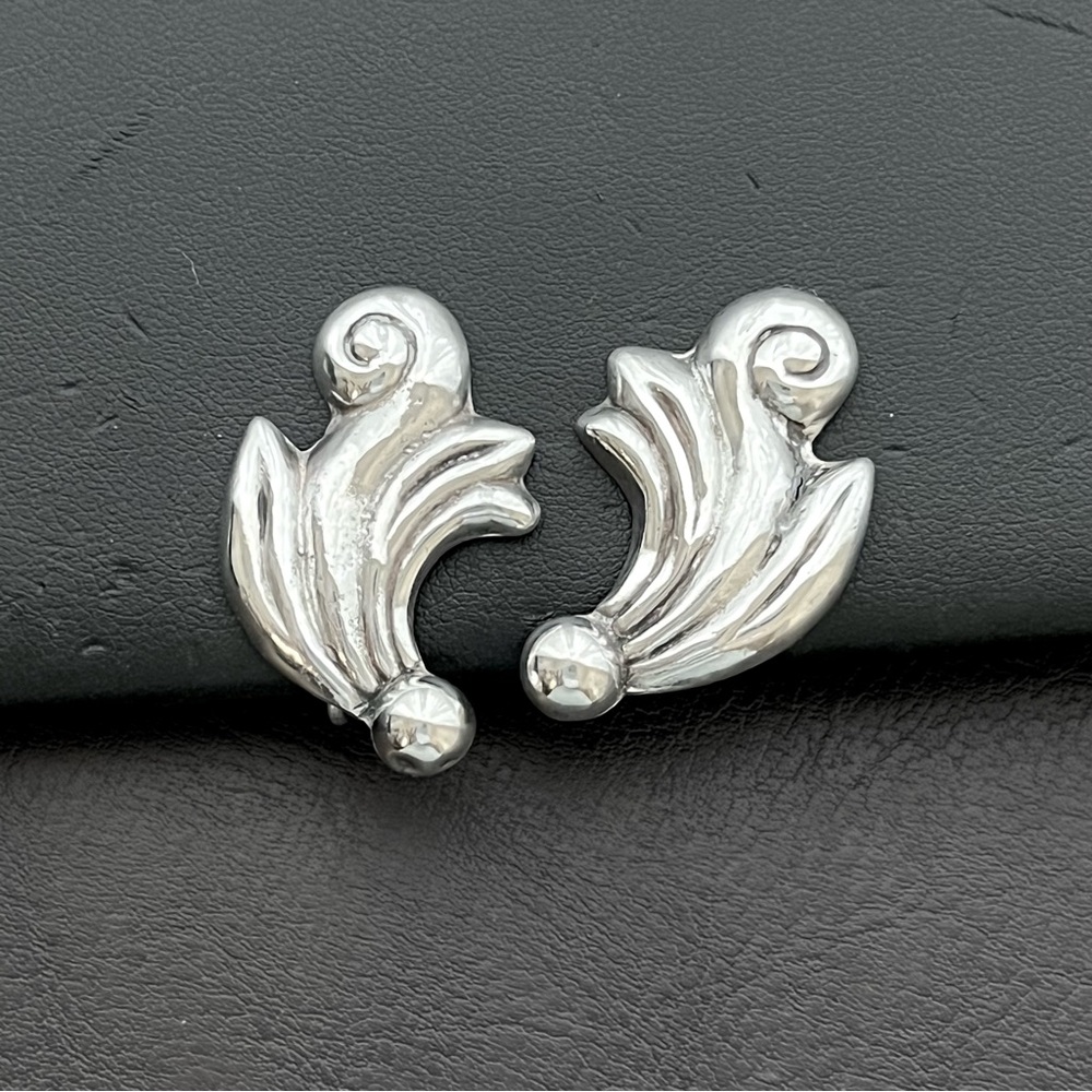 Los Castillo signed sterling silver 925 screw back earrings - Picture 2 of 6